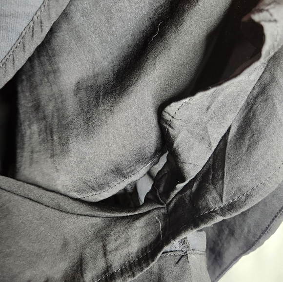 Free People Black Bea Tassel Sleeveless Romper Shiny Sz Medium Open Back - Picture 7 of 9